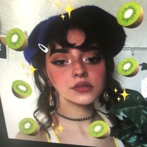 Meet your Posher, Dennis